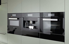 Комби-пароварка Miele DGC6800 OBSW