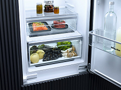 Встраиваемый холодильник Miele KDN 7724 E Active