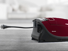 Пылесос Miele SGDA3 Complete C3 манговый красный