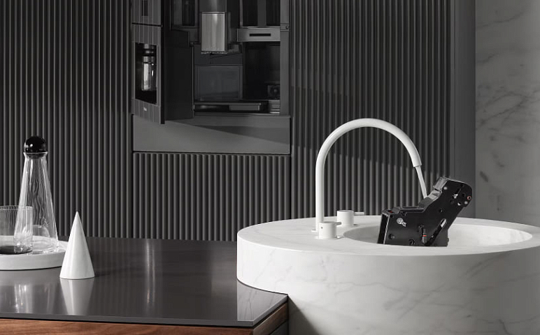 Отдельно стоящие кофемашины Miele серии CM7