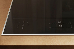 Индукционная варочная панель Miele KM 8695 FR