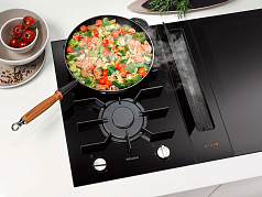 Газовая варочная панель Miele CS7102FL с витрины, новая