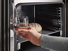 Духовой шкаф Miele H 7860 BP EDST/CLST с витрины, новый