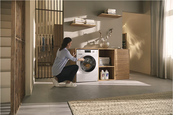 Стиральная машина Miele WWA120WCS на английском языке preview 4
